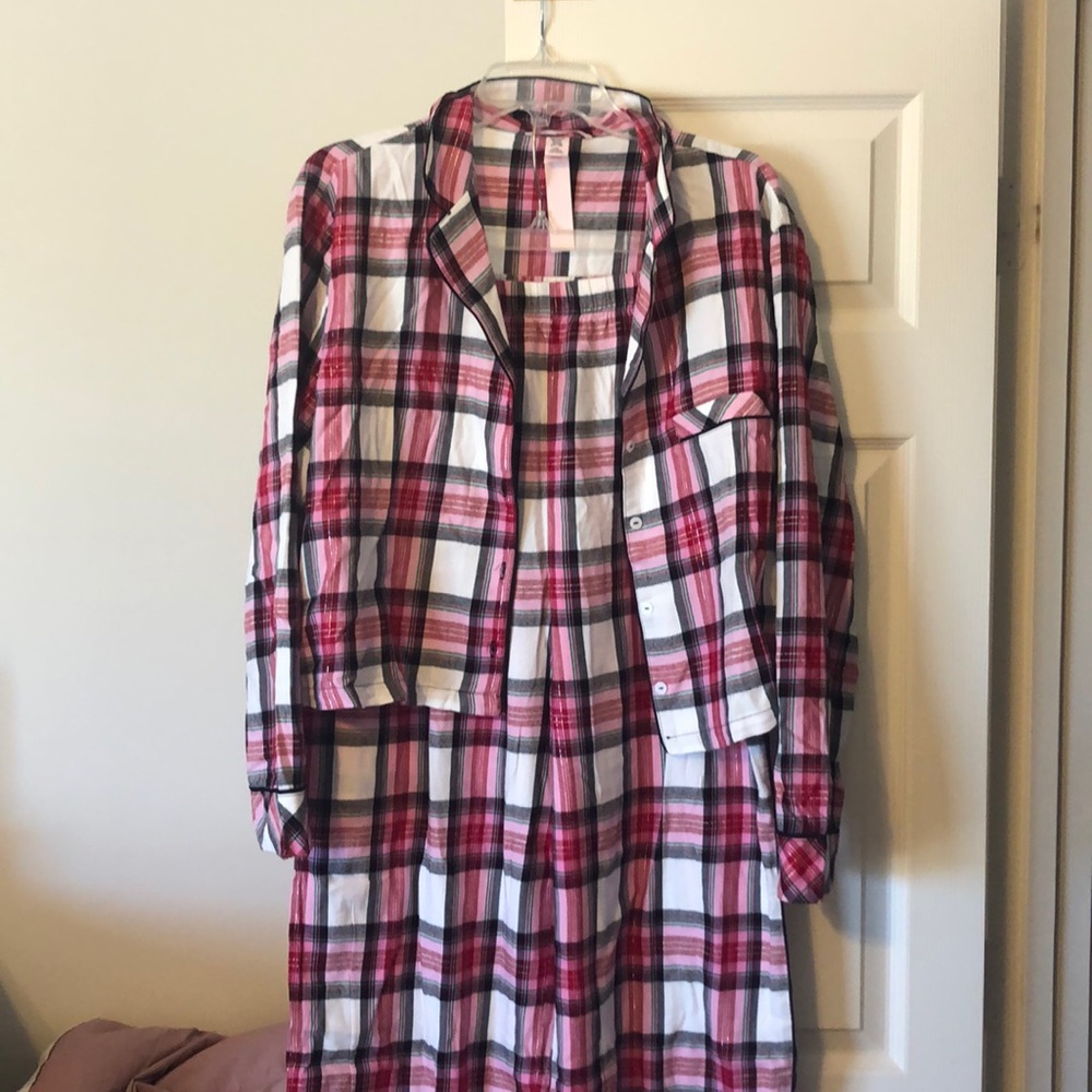 VS PJ Set